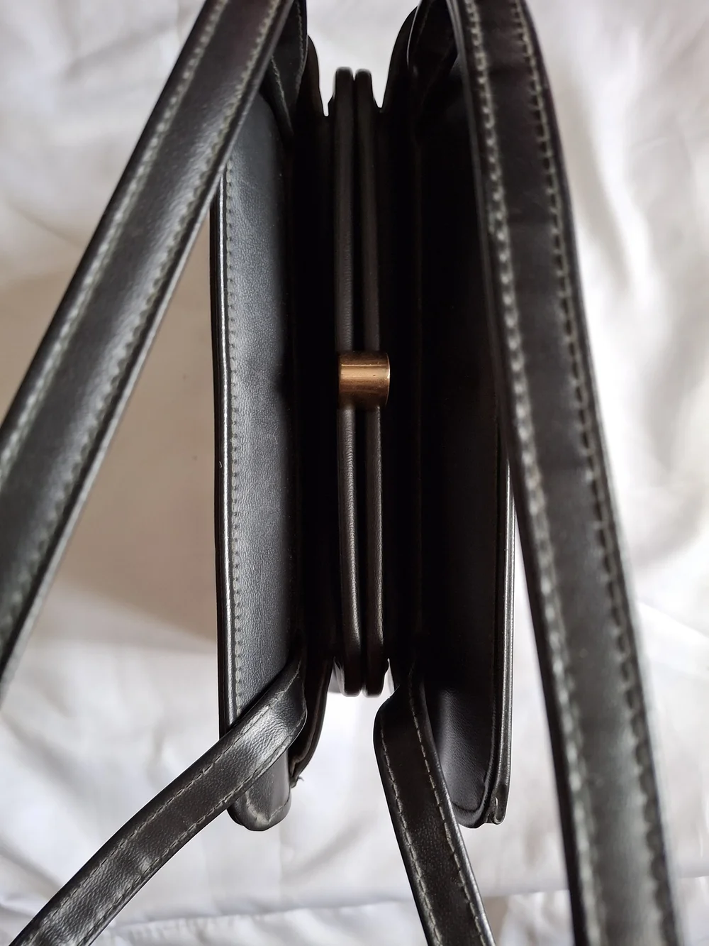 Vintage Garay Black Structured Handbag Accordion Gold Tone Retro Purse